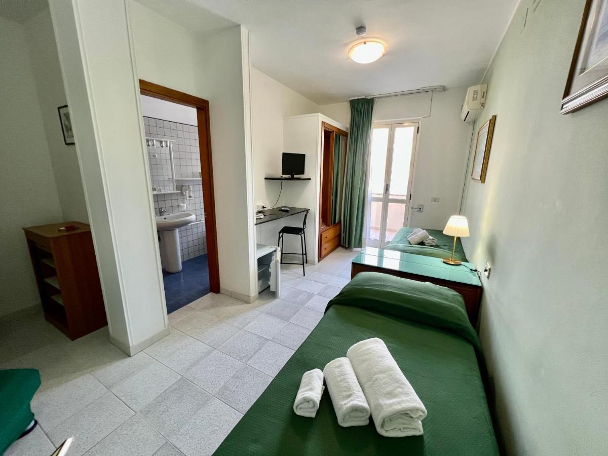 אוטרנטו Hotel Minerva מראה חיצוני תמונה