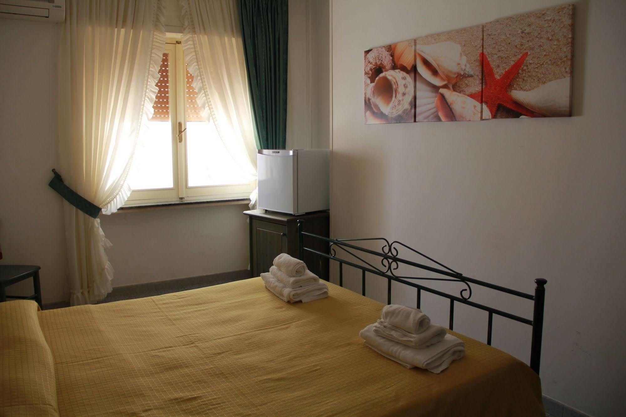 אוטרנטו Hotel Minerva מראה חיצוני תמונה